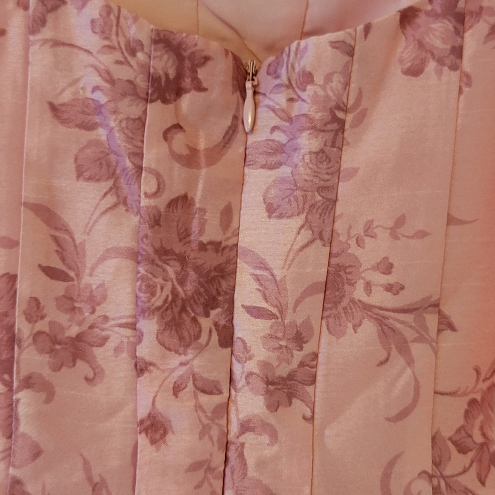 Forever 21 size small beautiful pink dress - Picture 4 of 7